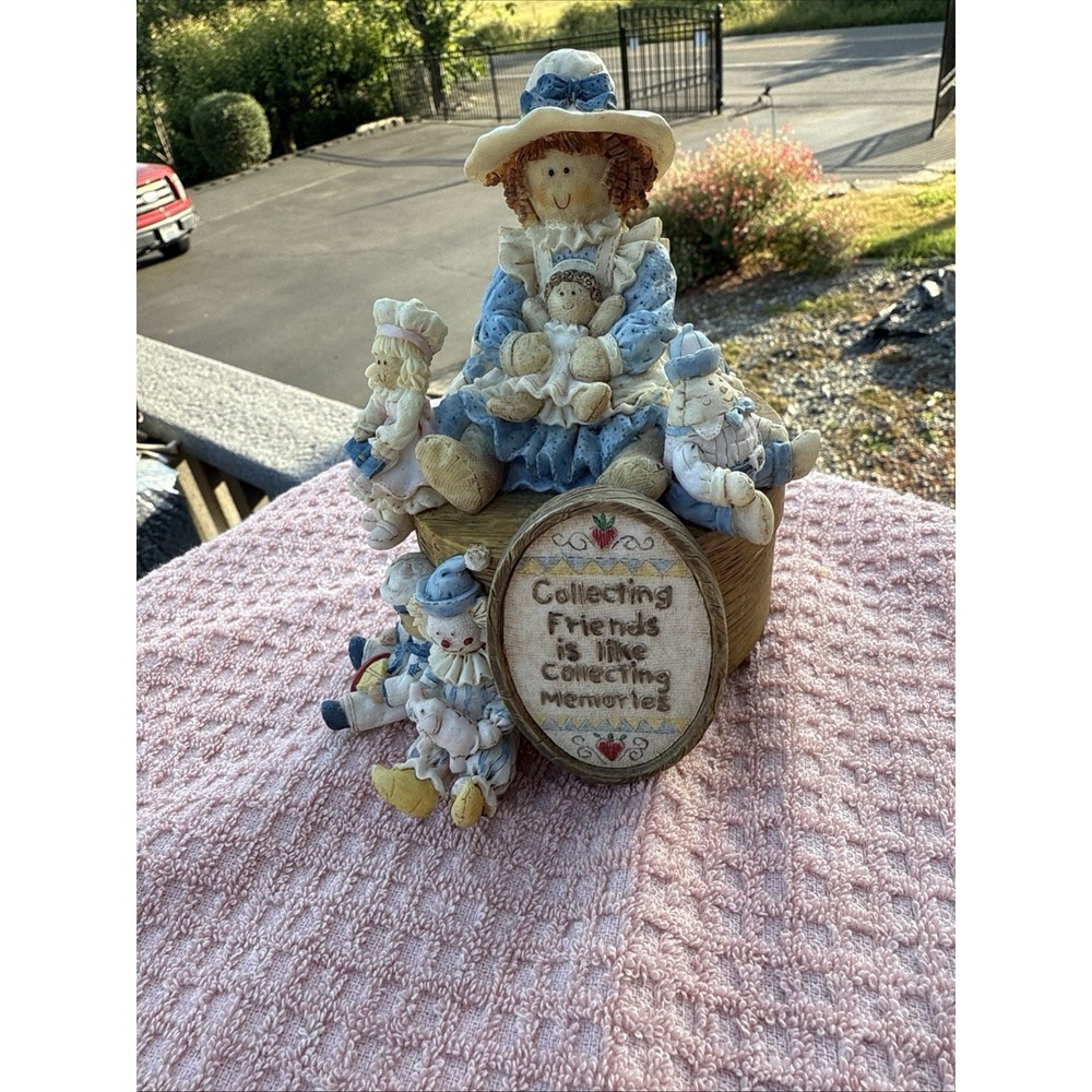 Vintage 1990s San Fransisco Music Box Co Heart Tugs Collectors That's What are 4